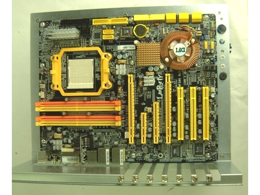 玄人志向 玄人志向 Seigi 3gou 元祖根性試し用まな板 製品詳細 パソコンshopアーク Ark