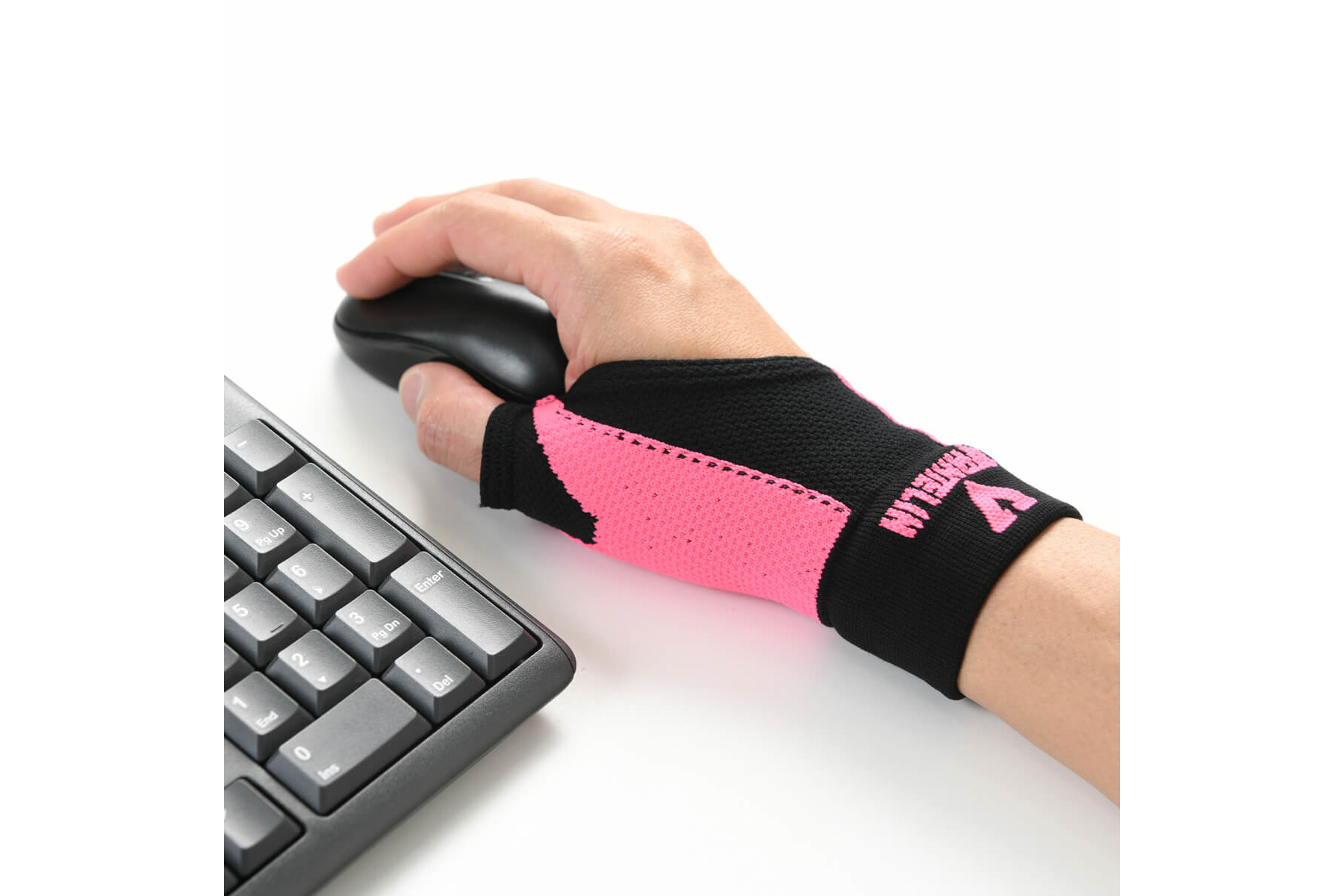 バンテリンコーワサポ バンテリンコーワサポーター 親指専用 for e-SPORTS S~Mサイズブラック×ネオンピンク - 製品詳細 | パソコンSHOPアーク(ark) バンテリンコーワサポ バンテリンコーワサポーター 親指専用 for e-SPORTS S~Mサイズブラック×ネオンピンク - 製品詳細 | パソコンSHOPアーク(ark)