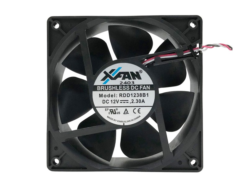 【土日特価】３本を１まとめに！Noctua industrialPPC-3000 土日特価】3本を1まとめに！Noctua industrialPPC-3000