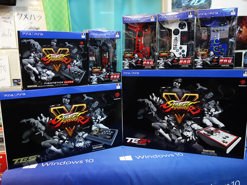 Mad Catz ストリートファイターV公式 アーケード型スティックと