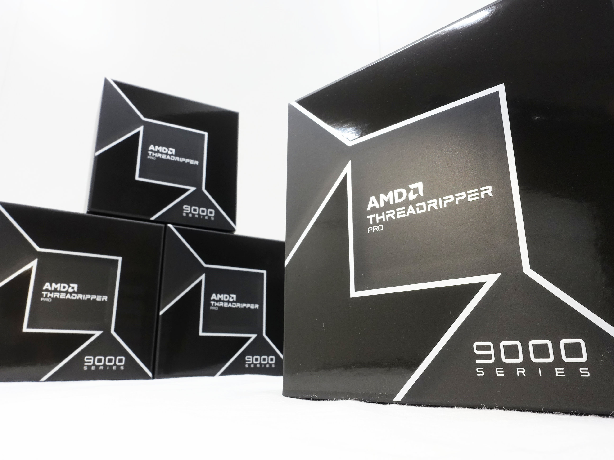 AI性能が大幅パワーアップ、最大96コア/192スレッドのAMD