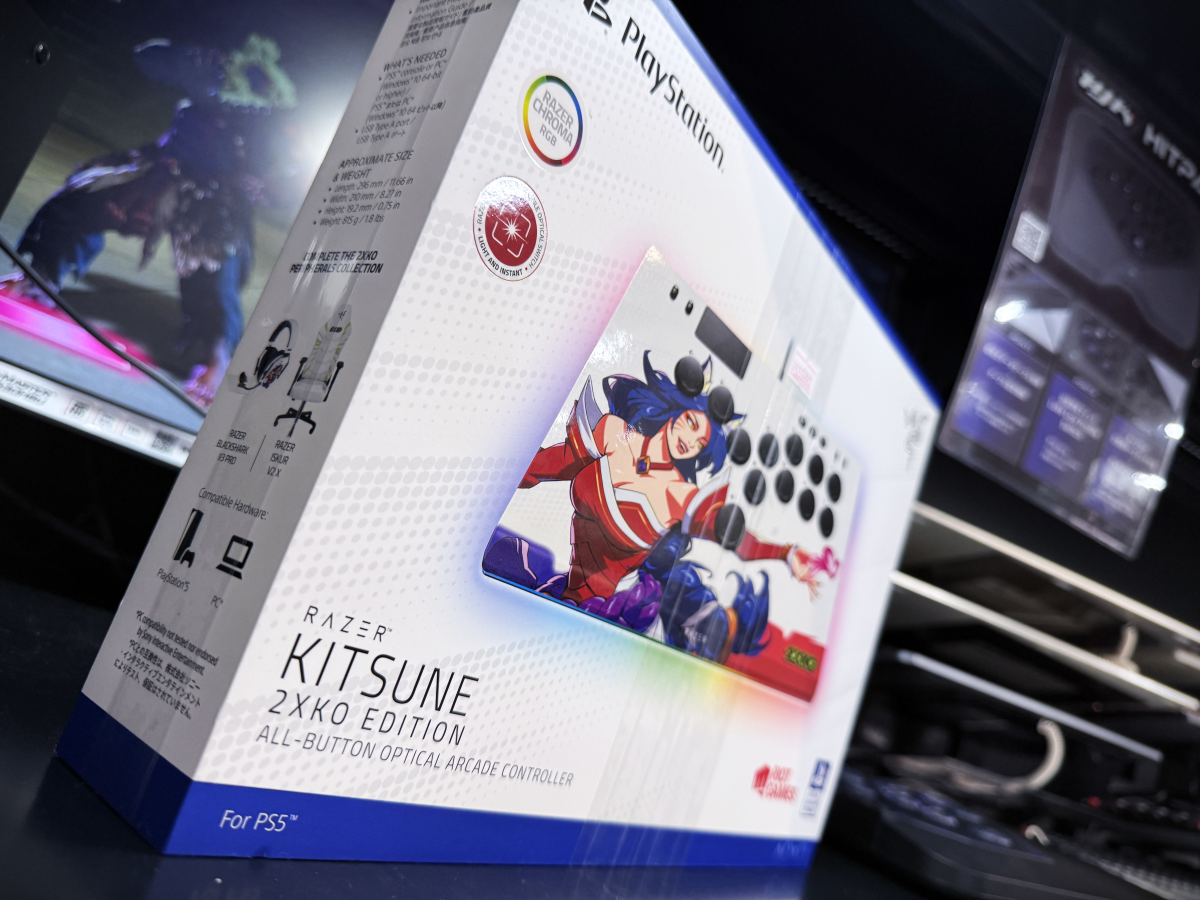 Razerから、レバーレスアケコン『Kitsune』にコラボモデル『Kitsune