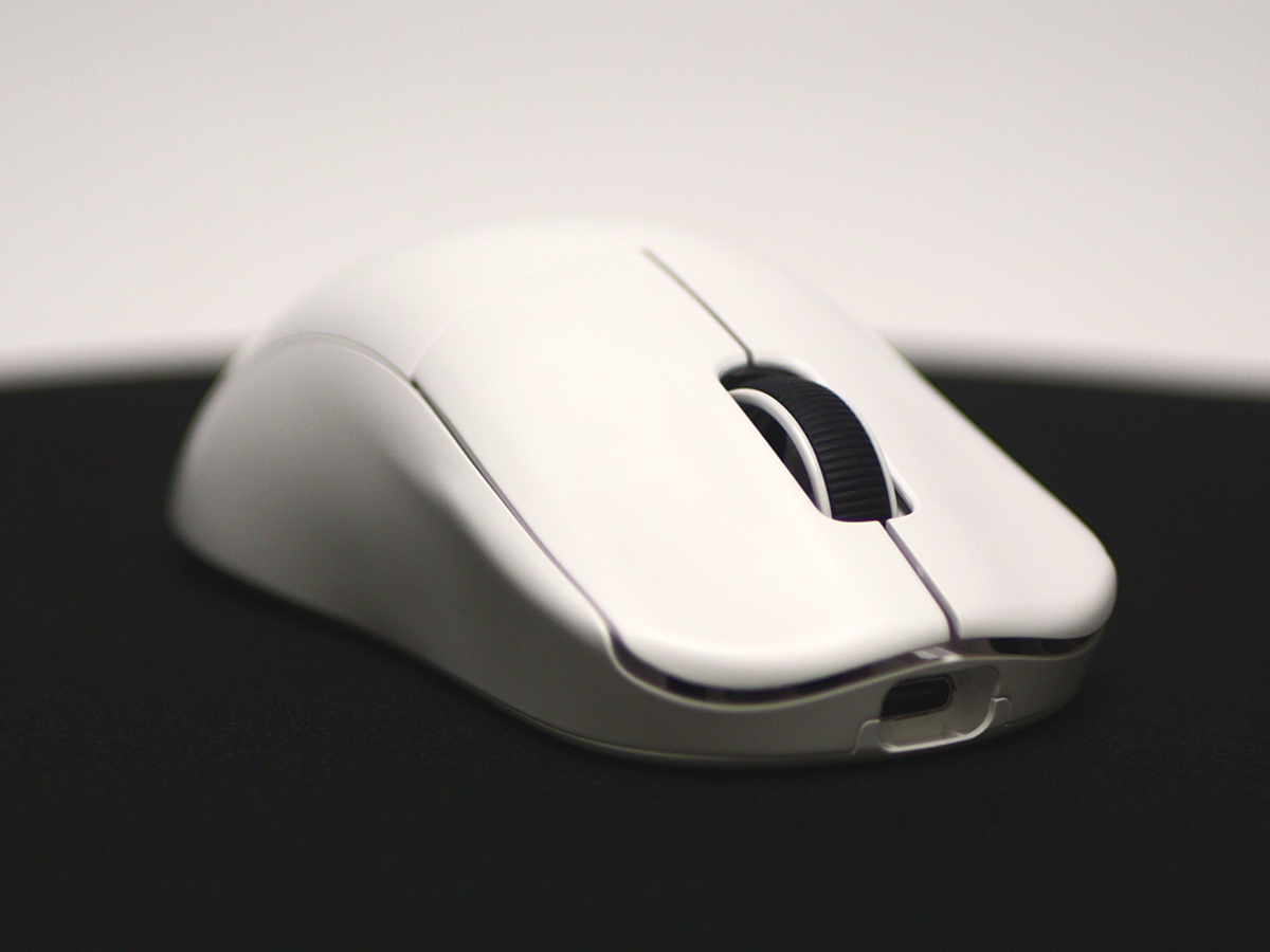 Pwnage、自分好みにカスタムできるゲーミングマウス「Ultra Custom Pro